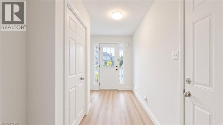 Property Photo:  250 Parkvale Drive  ON N2R 1Y8 