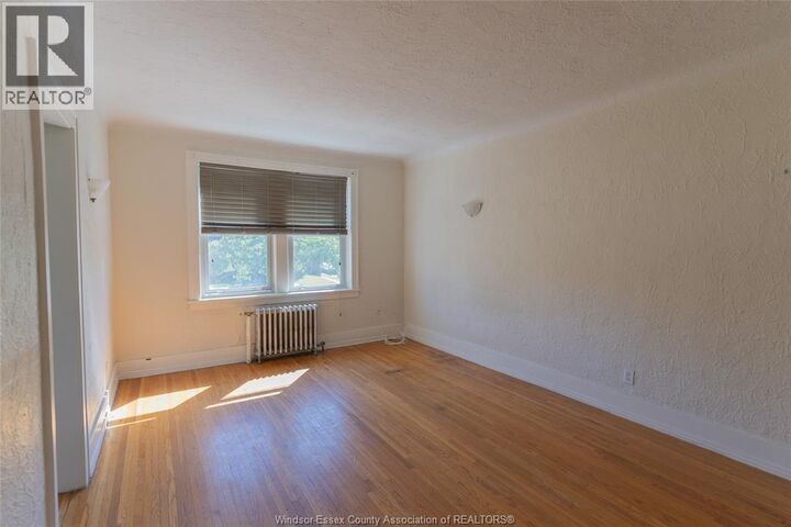 Property Photo:  710 Giles Boulevard East 201  ON N9A 4E4 