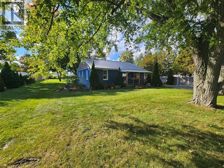 Property Photo:  235 Eureka Street  ON N0N 1R0 