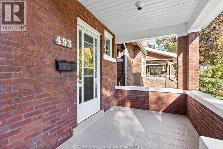Property Photo:  493 Moy Avenue  ON N9A 2N3 