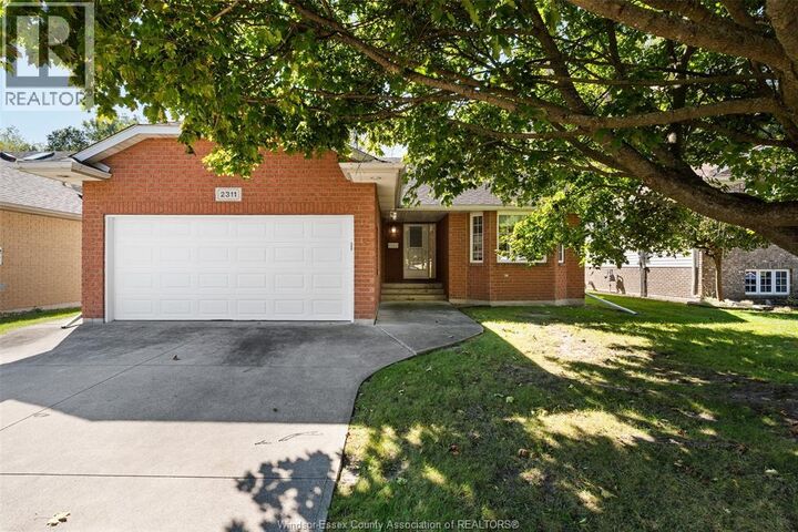 Property Photo: 2311 Amy Lynn Park ON N9E 4N3
