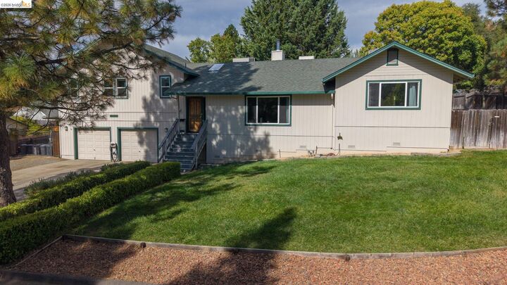 Property Photo:  21710 Hyde Street  CA 95370 