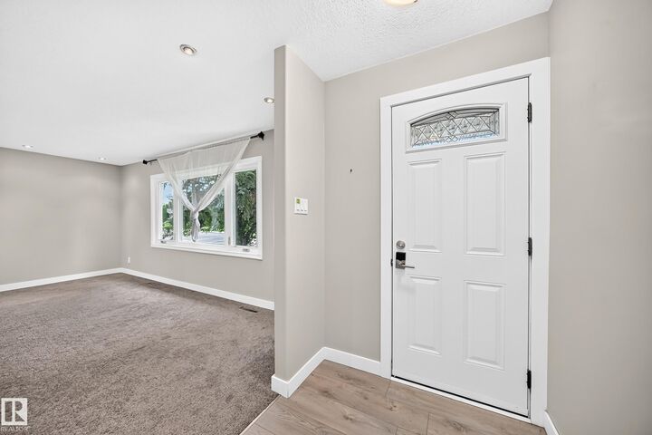 Property Photo:  12730 90 Street NW  AB T5E 3L6 