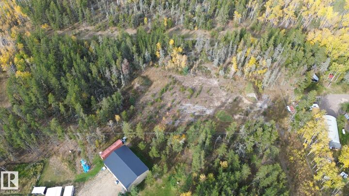 Property Photo:  #10 63330 Range Road 435  AB T9M 1N2 