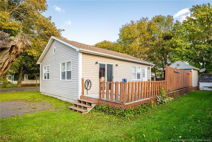 Property Photo:  27 Brydges  NB E4P 3X7 