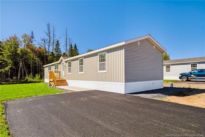 Property Photo: 47 Oak Ridge Crescent NB E3B 7Z1