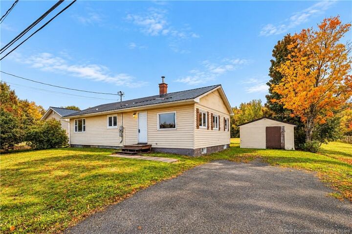 Property Photo:  138 Penniac Road  NB E3A 8Y8 
