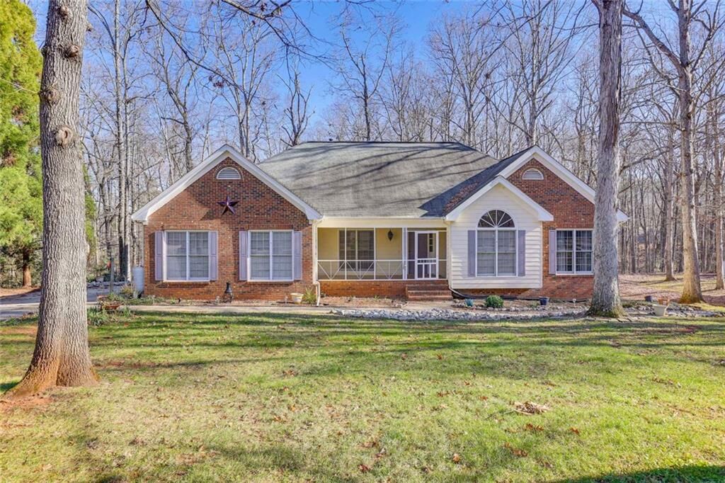 Property Photo:  3075 Superior Drive SE  GA 30019 