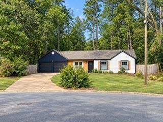 Property Photo: 503 Spring Ridge Court GA 30188