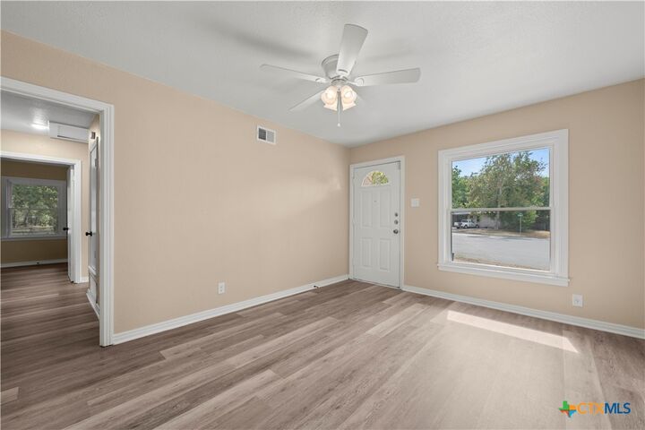 Property Photo:  1307 Jackson Street  TX 76541 