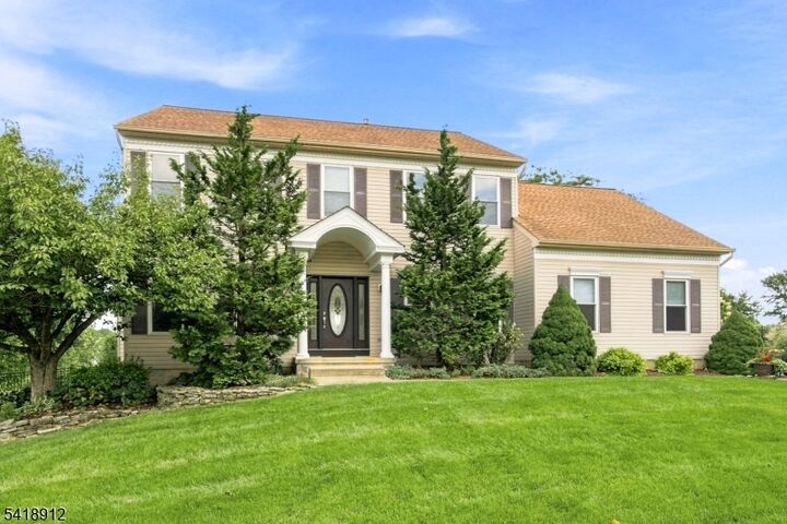 Property Photo:  1709 Washington Valley Drive  NJ 08886 