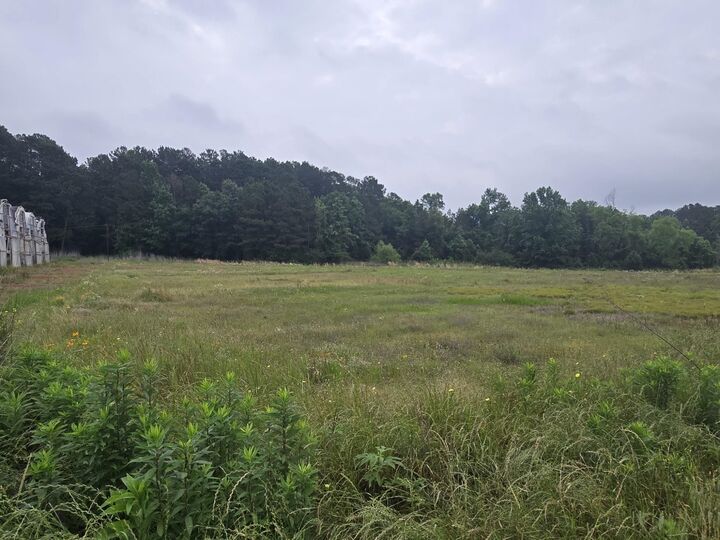 Property Photo: 7434 S State Highway 42 TX 75652