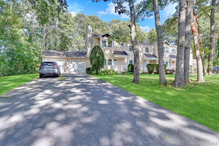 Property Photo:  32 Huntington  NY 11980 
