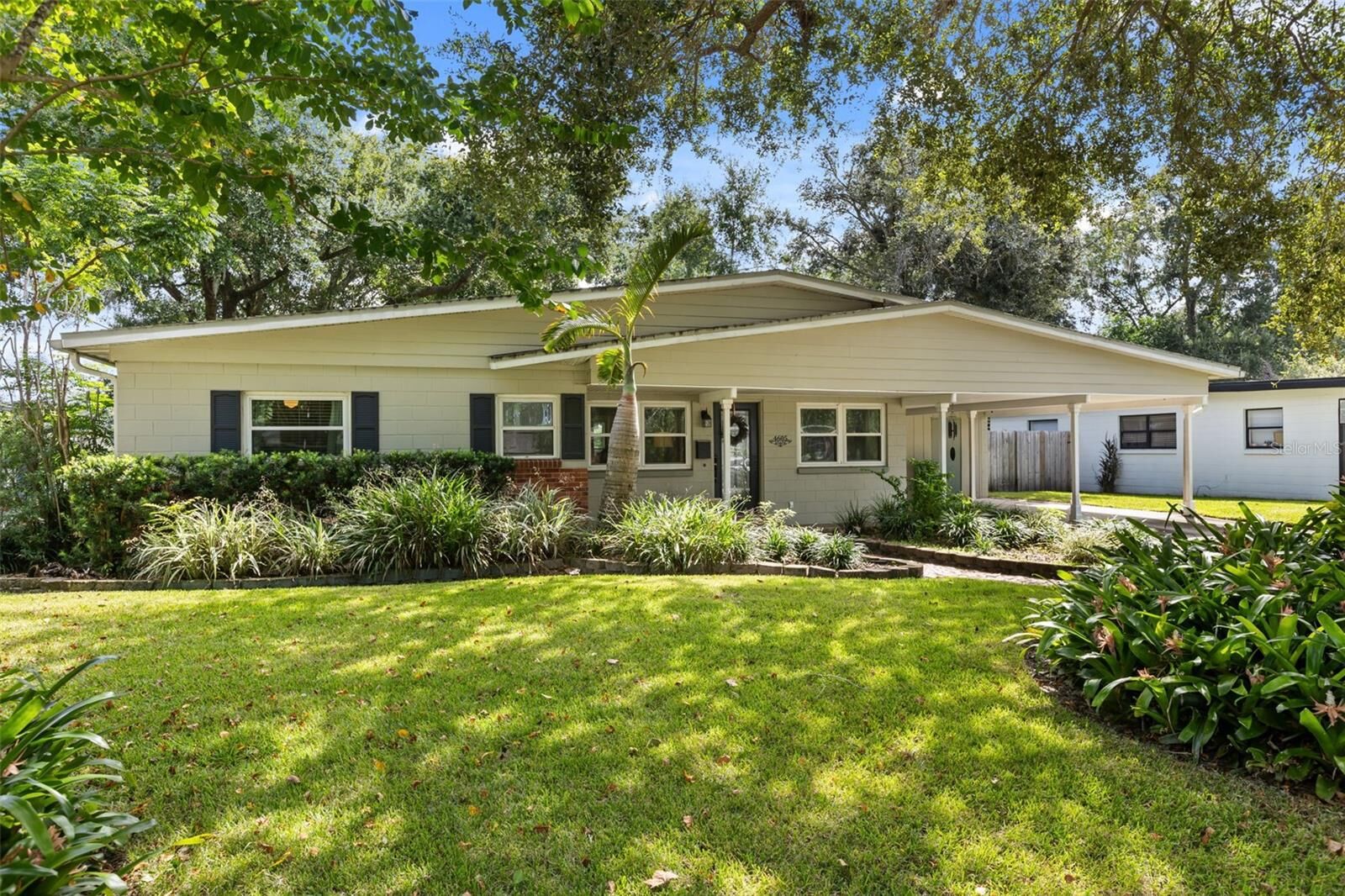 Property Photo:  4605 Stilwell Drive  FL 32812 