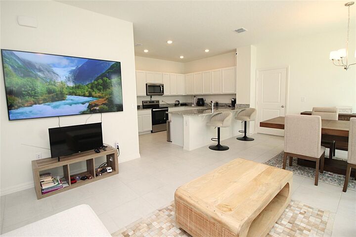 Property Photo: 7245 Big Cedar Alley FL 34736