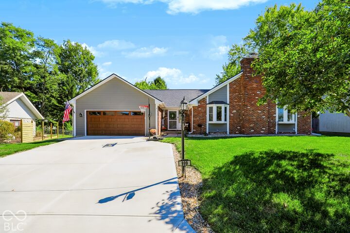 Property Photo:  999 Shoreline Circle  IN 46034 
