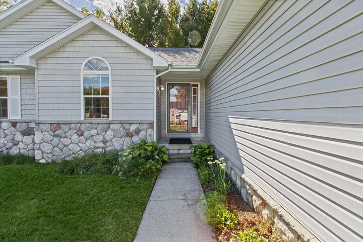 Property Photo: 6460 Whisper Ridge Court MI 48509
