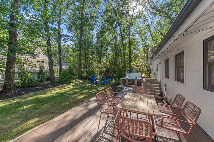 Property Photo:  4137 Comanche Trail  MI 49117 