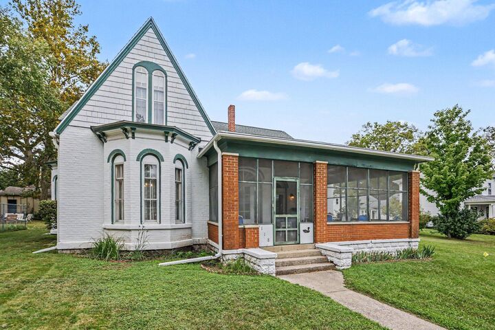 Property Photo:  118 W Front Street  MI 49107 