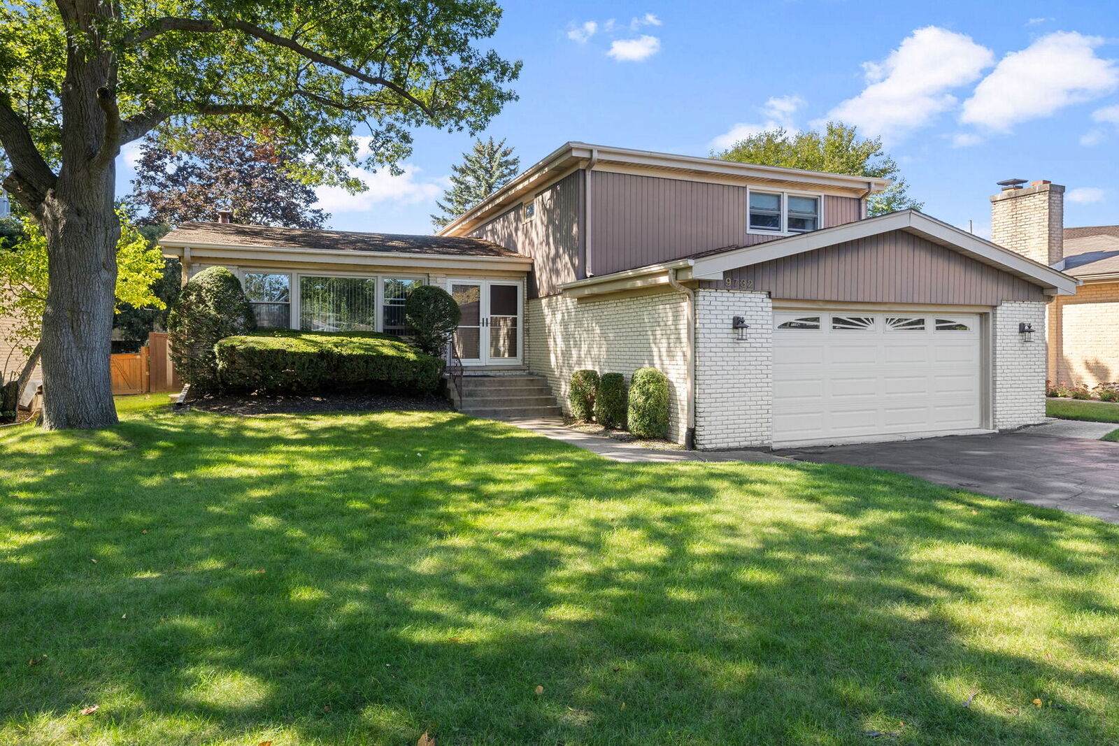 Property Photo:  9732 Kildare Avenue  IL 60076 