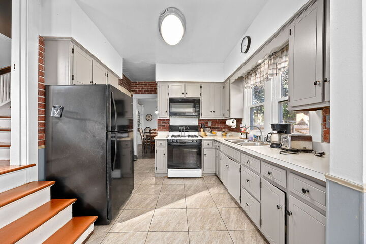 Property Photo:  356 N William Street  IL 60435 