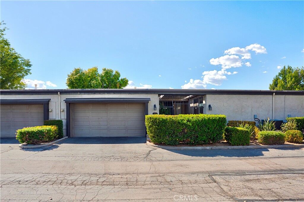 Property Photo:  28372 Paseo Grande  CA 92586 