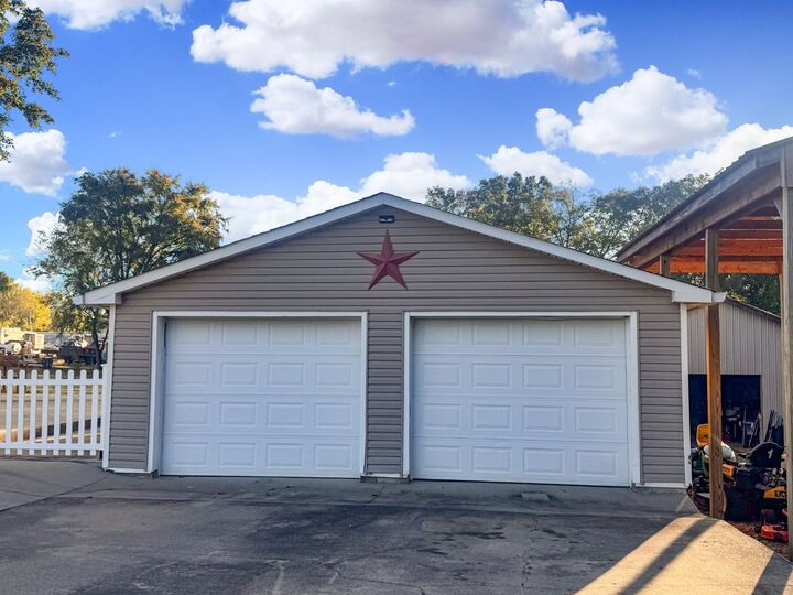 Property Photo:  2448 Highway 120  TN 37023 