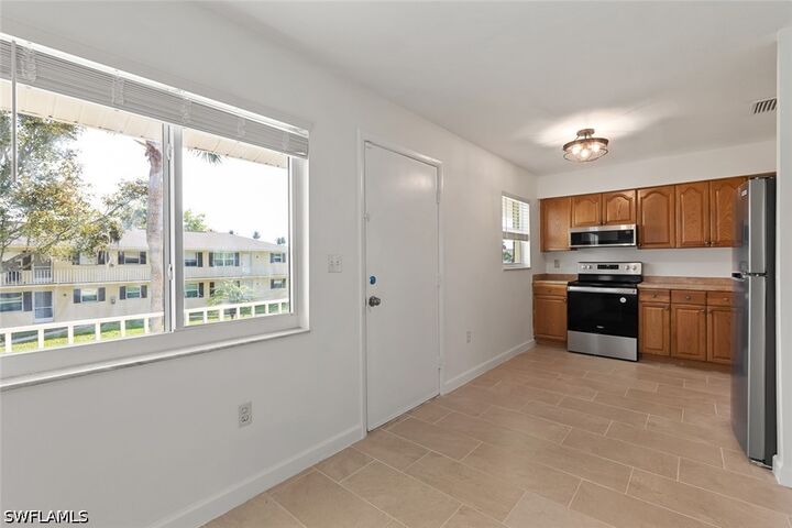 Property Photo:  3325 Airport Road N R7  FL 34105 