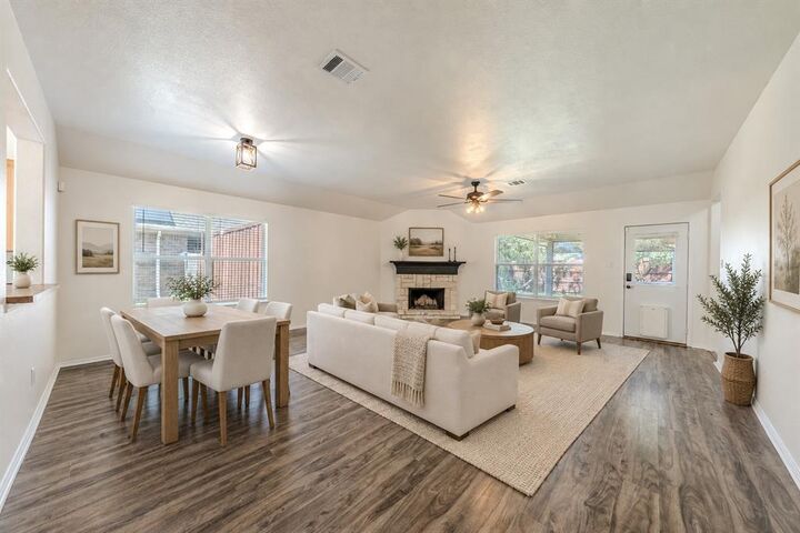 Property Photo:  117 Shadybrook Drive  TX 75098 