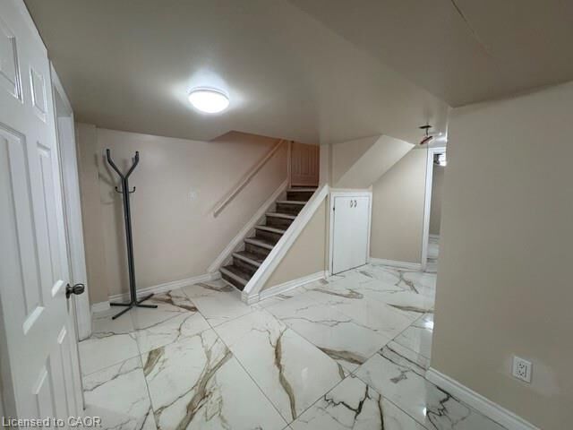 Property Photo:  614 Fennell Avenue E Lower  ON L8V 1T4 