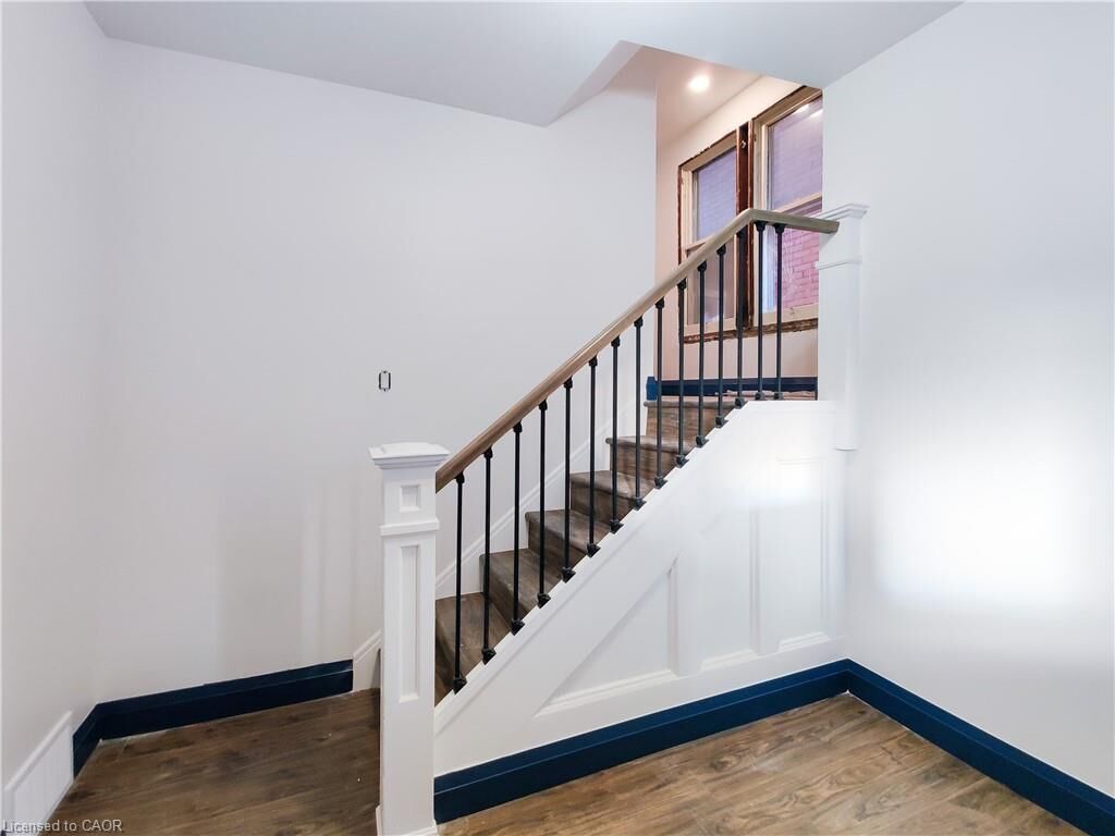 Property Photo:  134 Ontario Avenue 2  ON L8N 2X3 