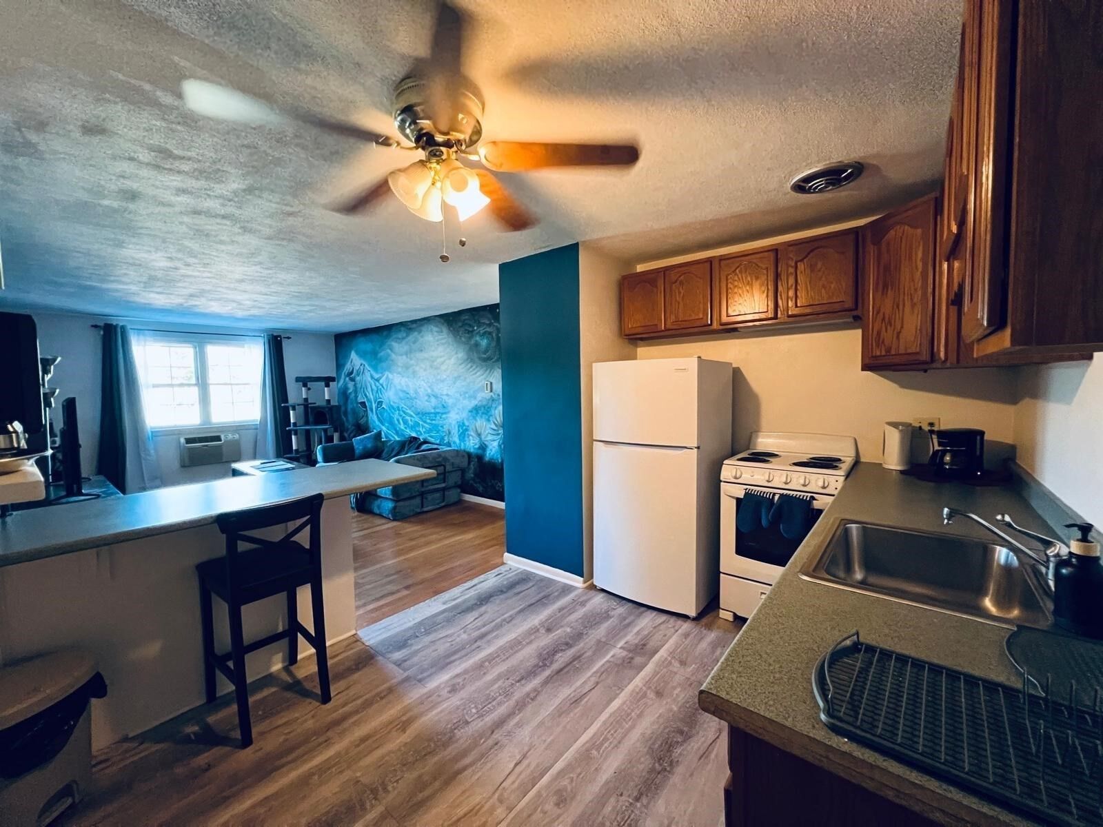 Property Photo: 5 Colonial Village Drive U9 Short Term MA 02474
