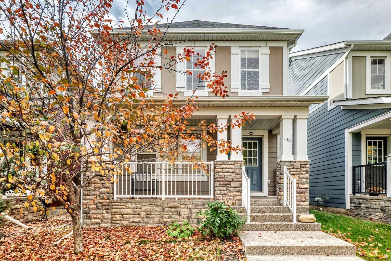 Property Photo:  139 89 Street SW  AB T3H 0M4 