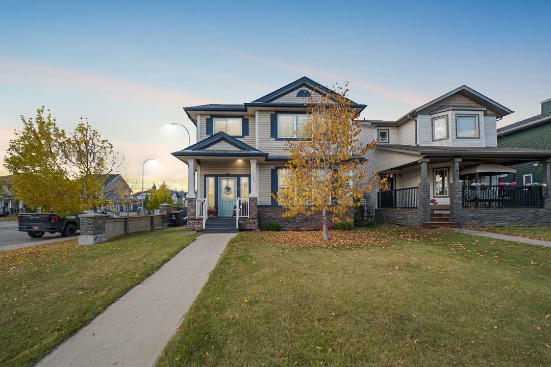 Property Photo: 249 Thrush Street AB T9K 0L8