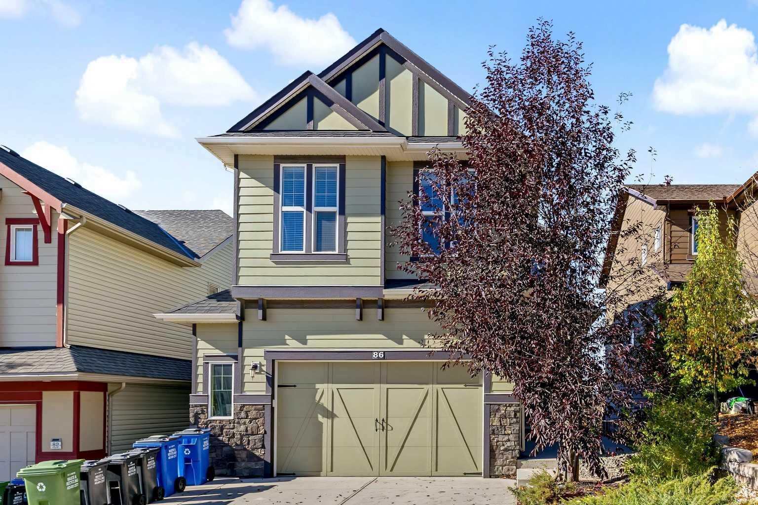 Property Photo:  86 Heritage View  AB T4C 0G5 