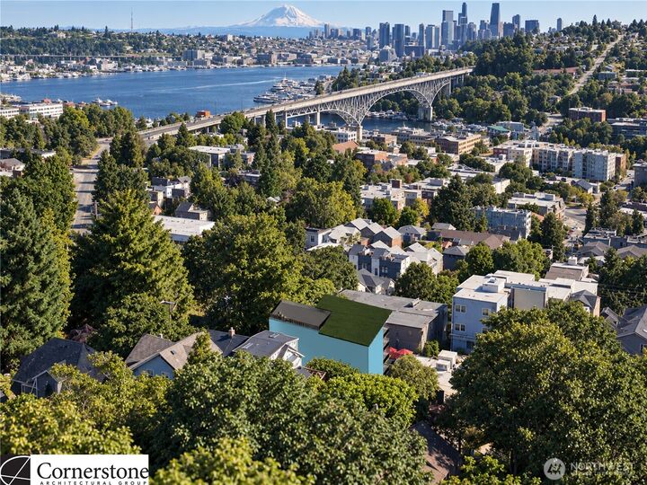 Property Photo:  3951  Evanston Avenue N  WA 98103 