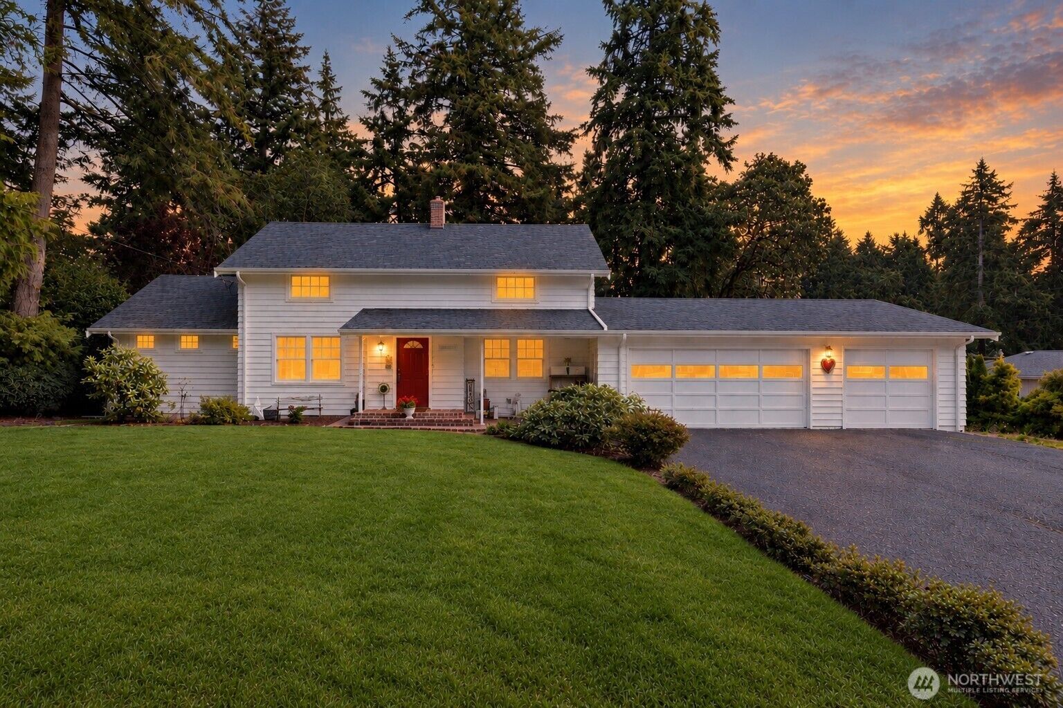 Property Photo:  12101  Nyanza Road SW  WA 98499 