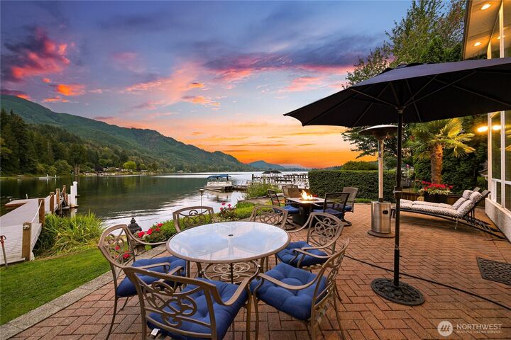 Property Photo: 874 Autumn Lane WA 98229