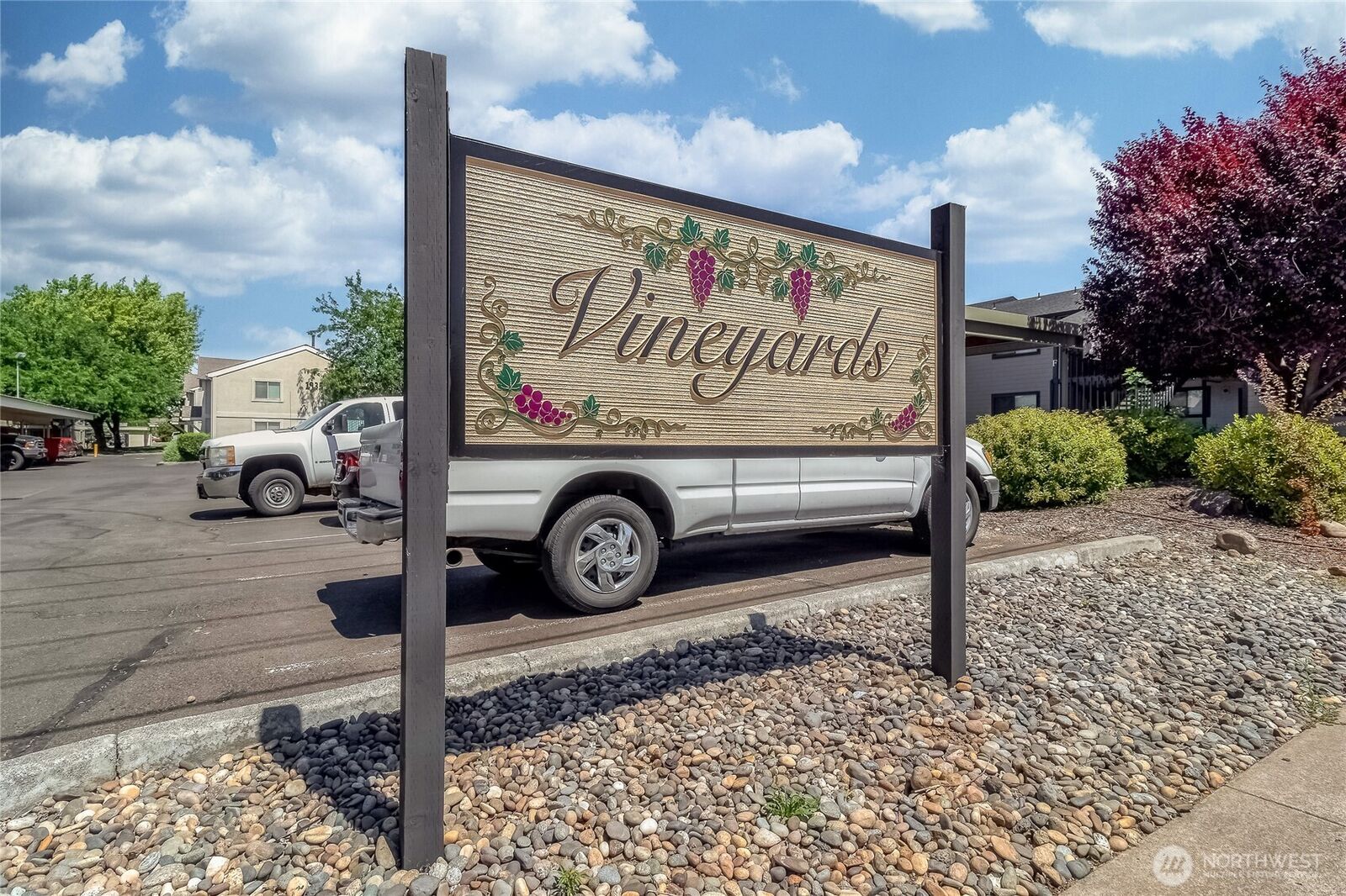 Property Photo:  608 N Roosevelt Street 104  WA 99362 