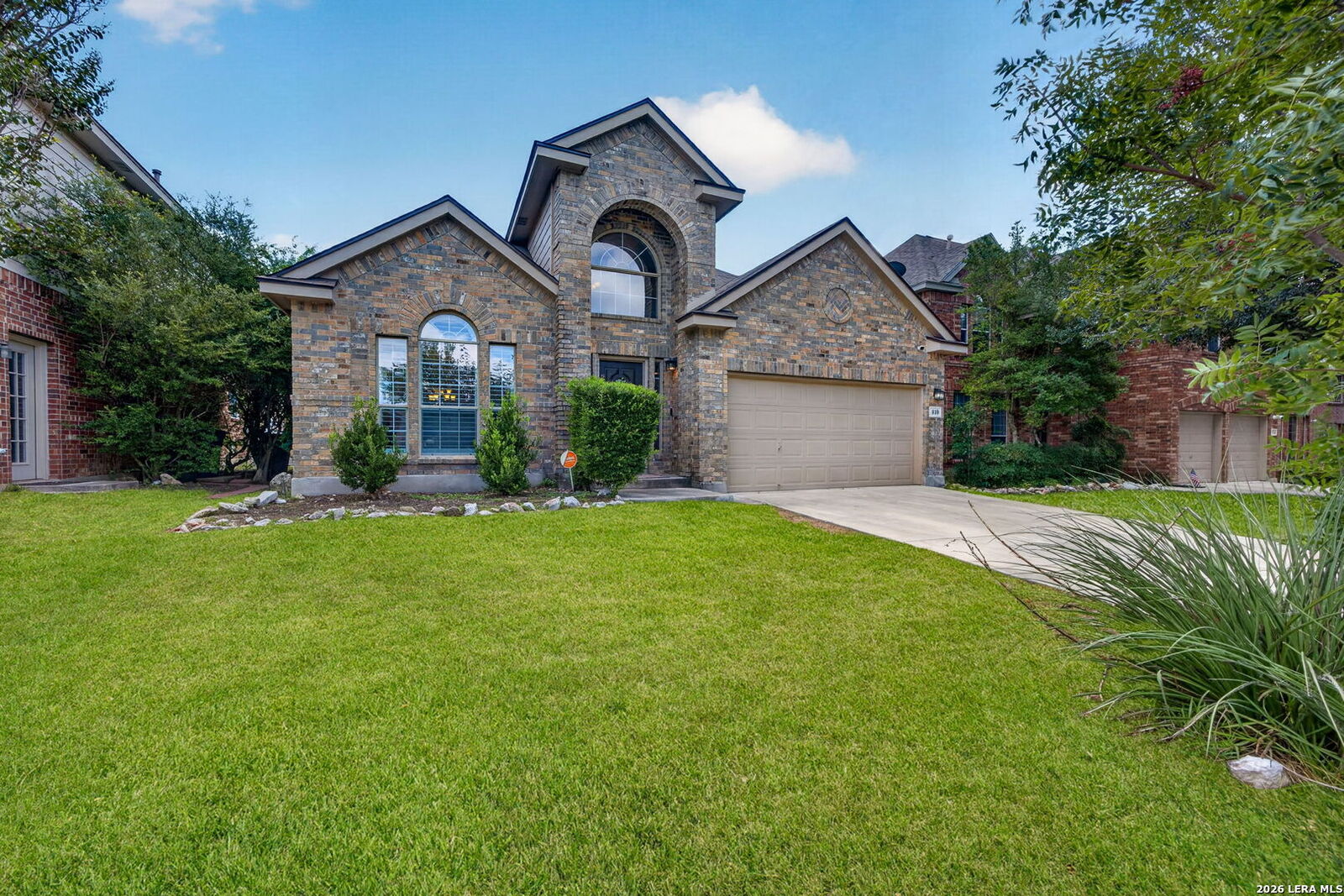Property Photo: 810 Windhurst TX 78258