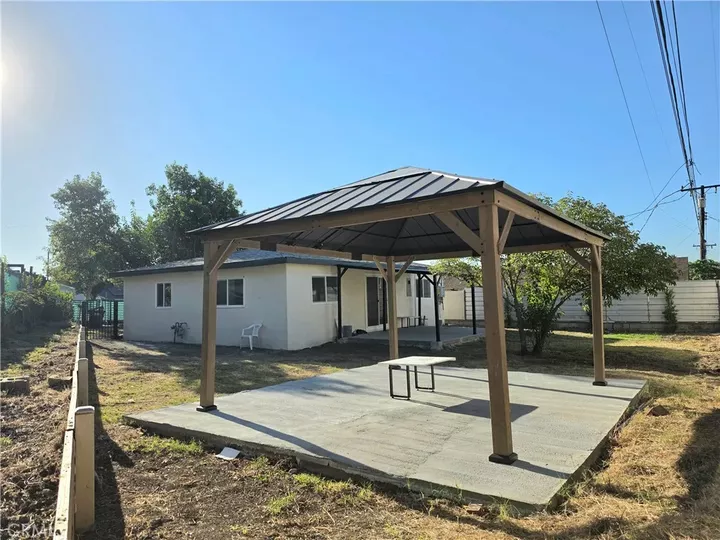 Property Photo: 305 Colston CA 91744
