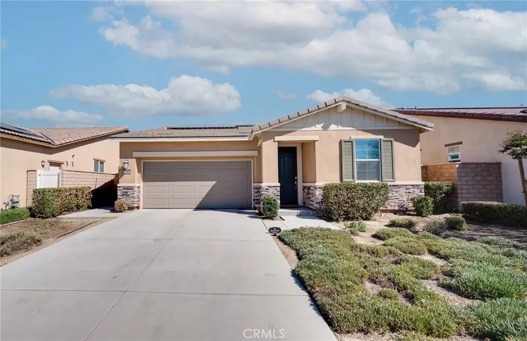 Property Photo: 1968 Breachy CA 92545
