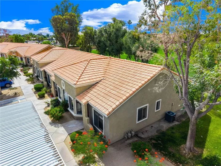 Property Photo:  40900 Breezy Pass D  CA 92211 