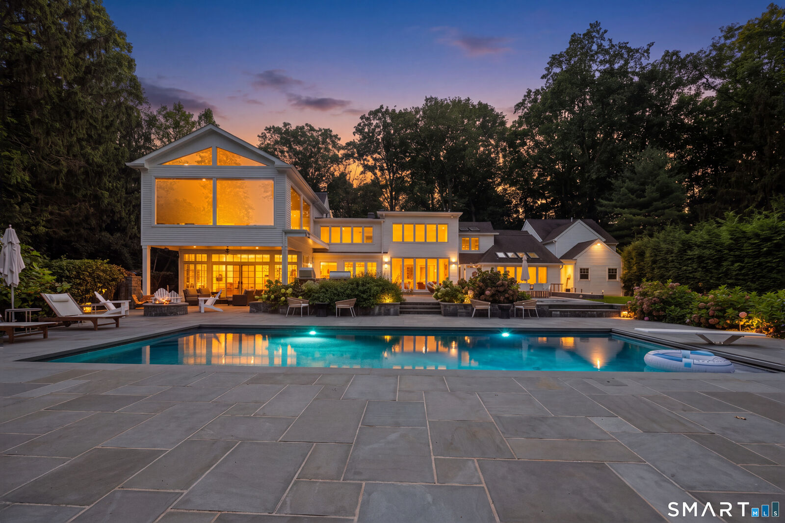 Property Photo:  191 Bayberry Lane  CT 06880 