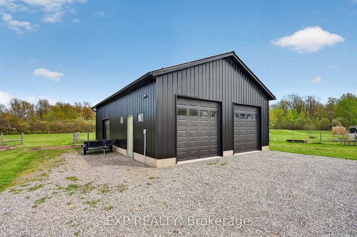 Property Photo:  2266 Pettit Road  ON L2A 5M4 