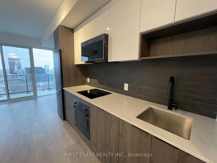 Property Photo: 5 Defries Street 1503 ON M5A 3R4