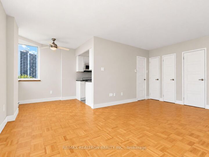 Property Photo:  55 Isabella Street 707  ON M4Y 1M8 