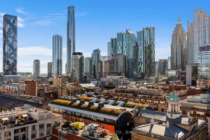Property Photo:  168 King Street E 1604  ON M5A 4S4 
