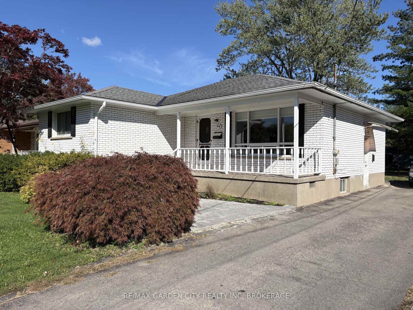 Property Photo:  44 Valencourt Drive Lower  ON L3C 1M8 