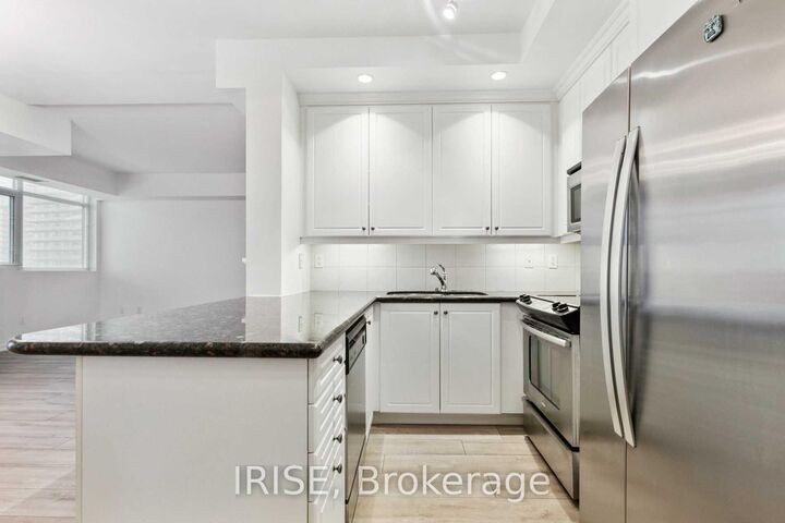 Property Photo:  21 Grand Magazine Street 1010  ON M5V 1B5 